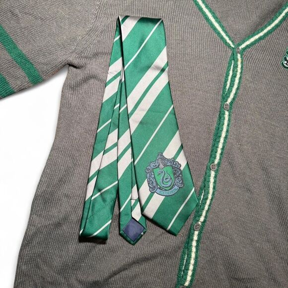 Harry Potter Slytherin Cardigan & Tie Costume Adult Size Large L Wizarding World - Picture 2 of 8